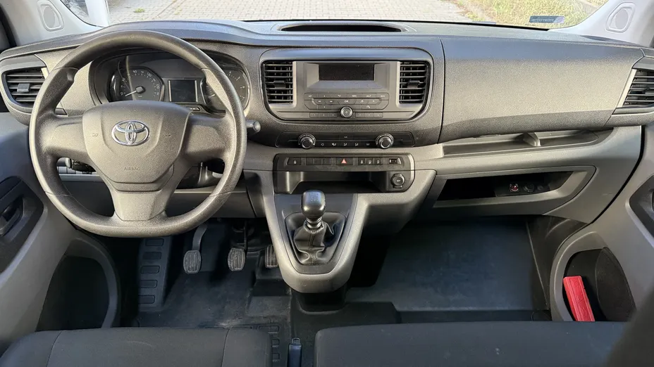 TOYOTA Proace Proace Kombi 2.0 D-4D Long 2,8t