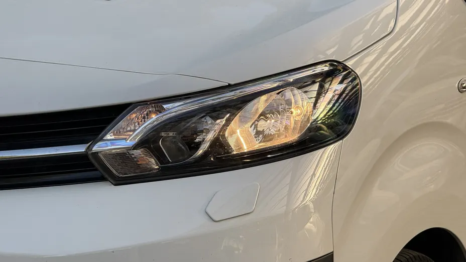 TOYOTA Proace Proace Kombi 2.0 D-4D Long 2,8t