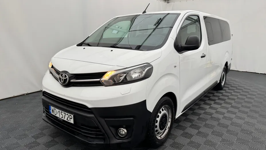 TOYOTA Proace Proace Kombi 2.0 D-4D Long 2,8t