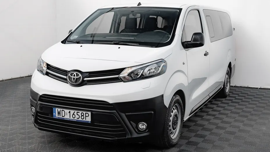 TOYOTA Proace Proace Kombi 2.0 D-4D Long 2,8t