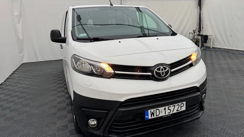 TOYOTA Proace Proace Kombi 2.0 D-4D Long 2,8t