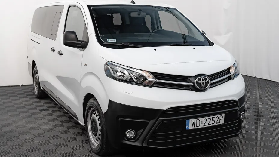 TOYOTA Proace Proace Kombi 2.0 D-4D Long 2,8t