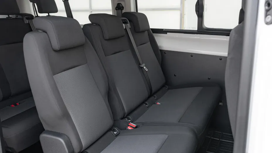 TOYOTA Proace Proace Kombi 2.0 D-4D Long 2,8t