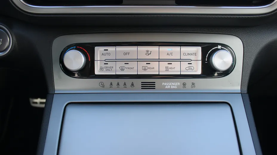 HYUNDAI Kona Kona Electric 64kWh Modern