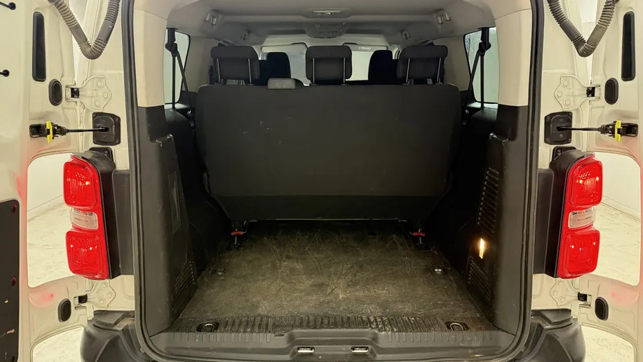 TOYOTA Proace Proace Kombi 2.0 D-4D Long 2,8t