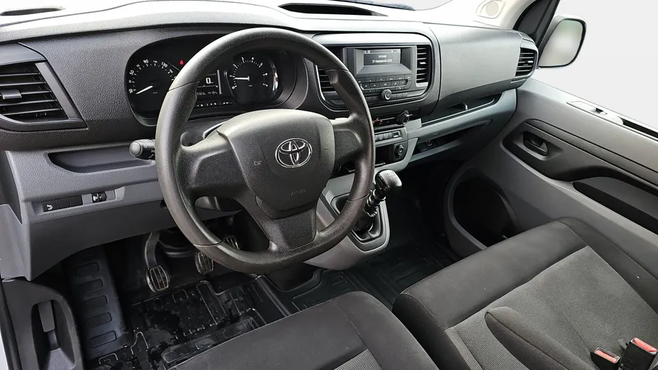 TOYOTA Proace Proace Kombi 2.0 D-4D Long 2,8t