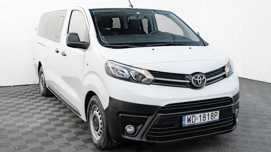 TOYOTA Proace Proace Kombi 2.0 D-4D Long 2,8t