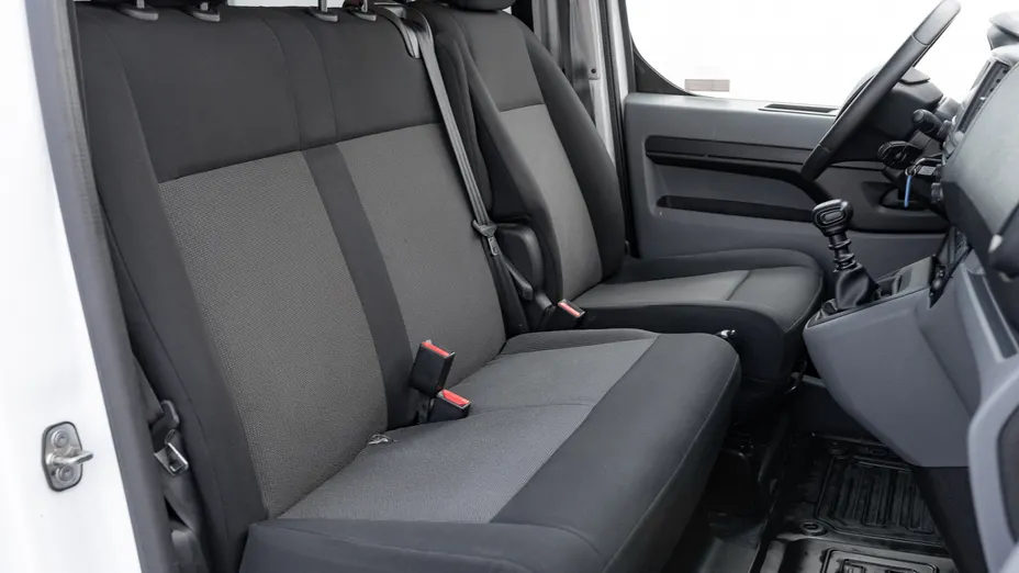 TOYOTA Proace Proace Kombi 2.0 D-4D Long 2,8t