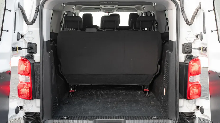 TOYOTA Proace Proace Kombi 2.0 D-4D Long 2,8t