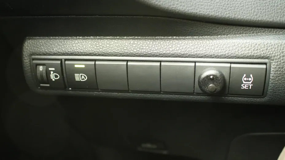 TOYOTA Corolla Corolla 1.5 Comfort