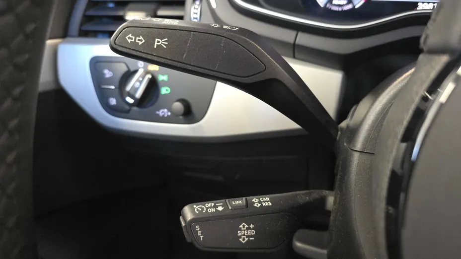 AUDI A4 A4 35 TFSI mHEV S tronic