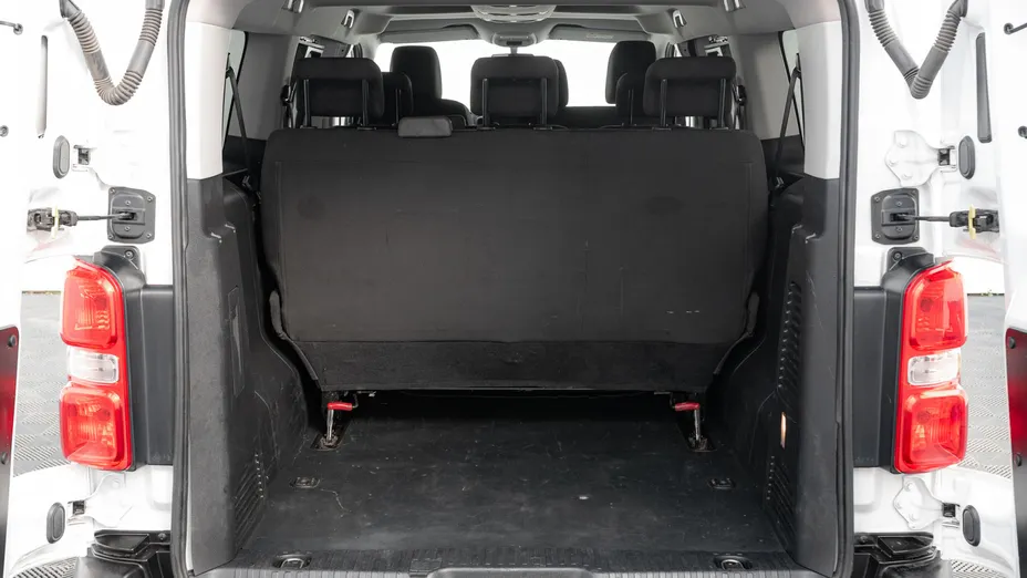 TOYOTA Proace Proace Kombi 2.0 D-4D Long 2,8t
