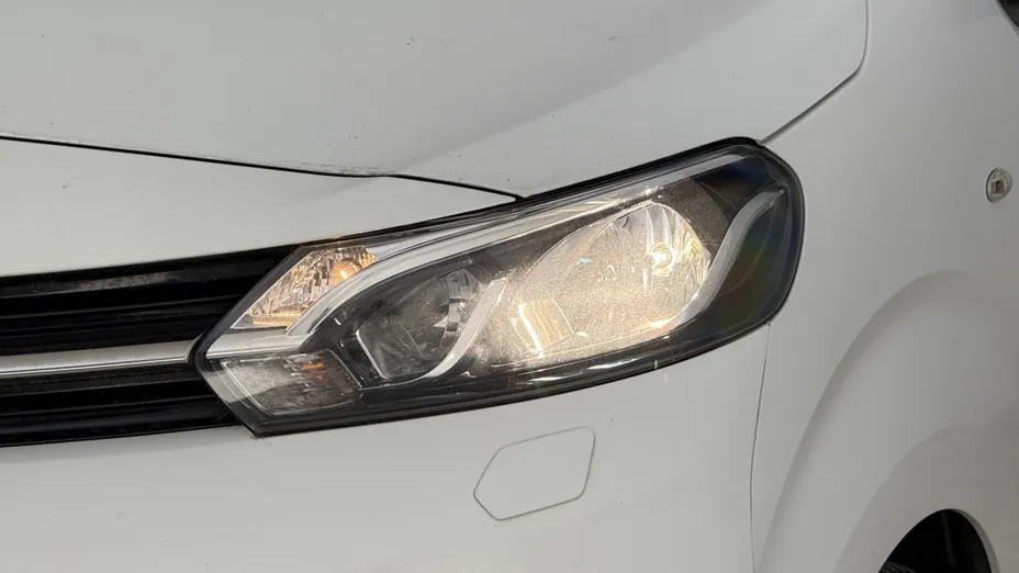 TOYOTA Proace Proace Kombi 2.0 D-4D Long 2,8t