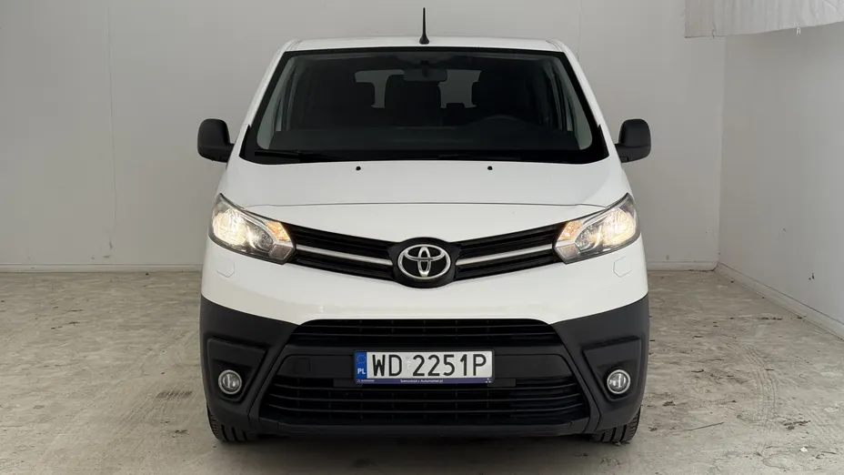 TOYOTA Proace Proace Kombi 2.0 D-4D Long 2,8t