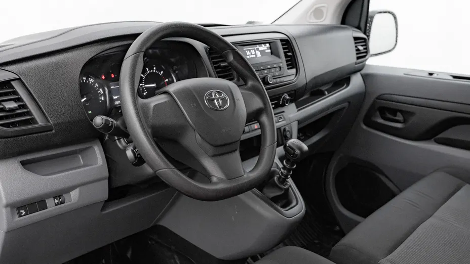 TOYOTA Proace Proace Kombi 2.0 D-4D Long 2,8t