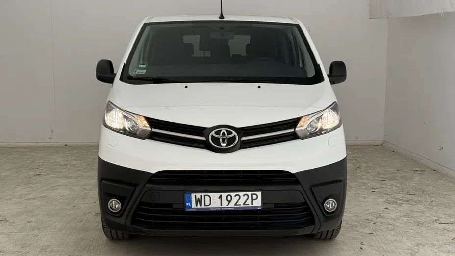 TOYOTA Proace Proace Kombi 2.0 D-4D Long 2,8t