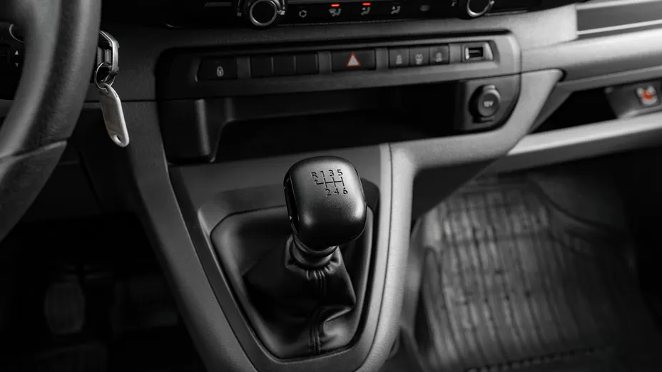 TOYOTA Proace Proace Kombi 2.0 D-4D Long 2,8t