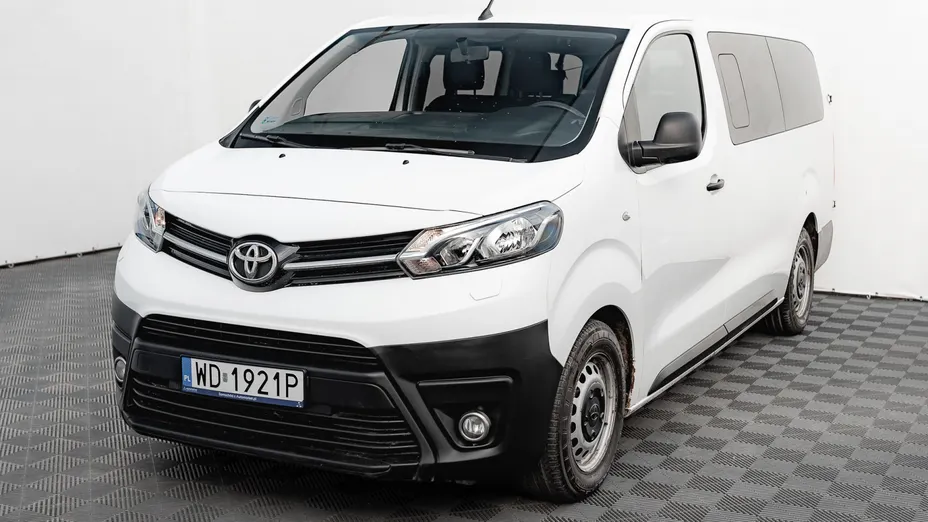 TOYOTA Proace Proace Kombi 2.0 D-4D Long 2,8t