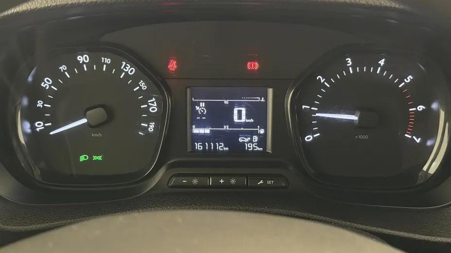 TOYOTA Proace Proace Kombi 2.0 D-4D Long 2,8t