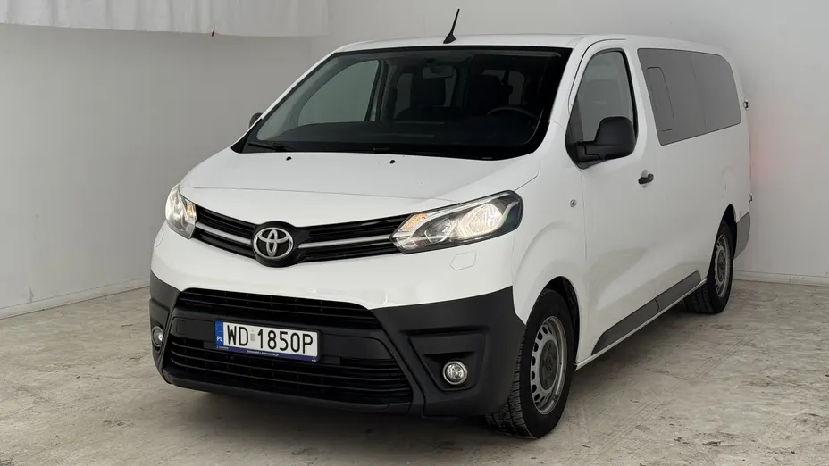 TOYOTA Proace Proace Kombi 2.0 D-4D Long 2,8t