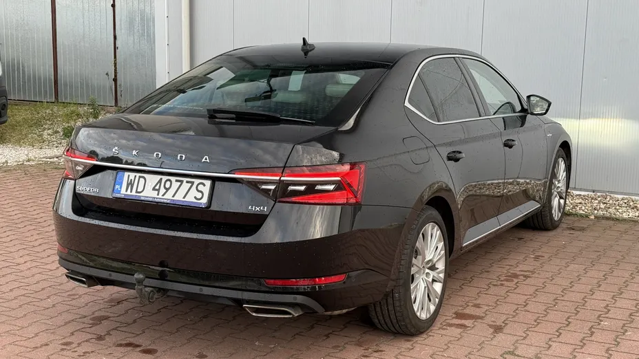 SKODA Superb Superb 2.0 TSI 4x4 L&K DSG