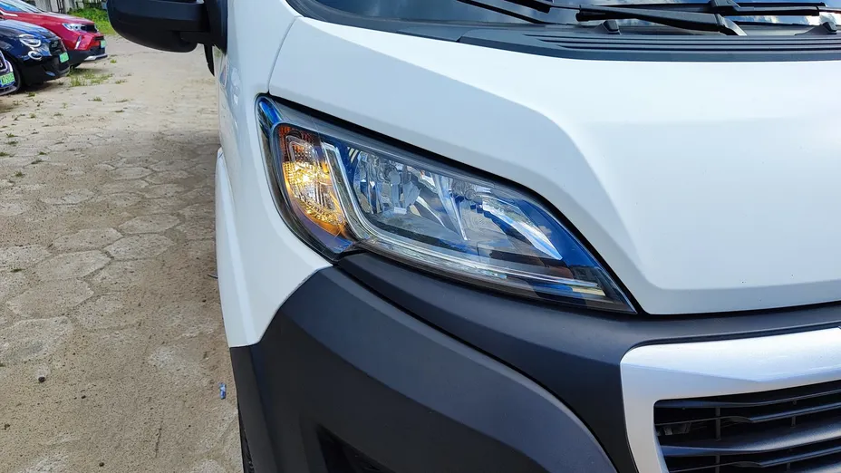 PEUGEOT Boxer Boxer 333 BlueHDi L3H2 Pro