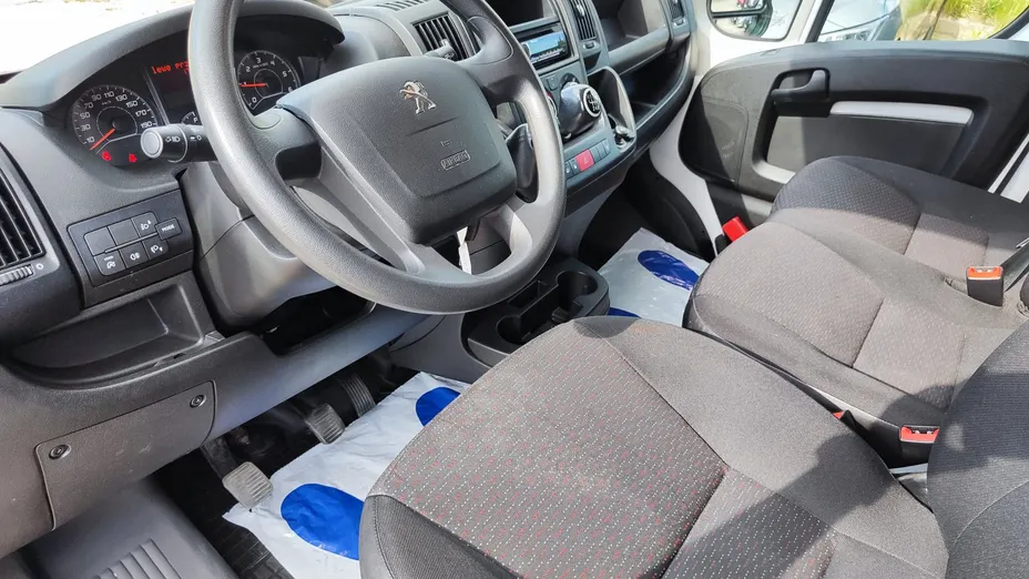 PEUGEOT Boxer Boxer 333 BlueHDi L3H2 Pro