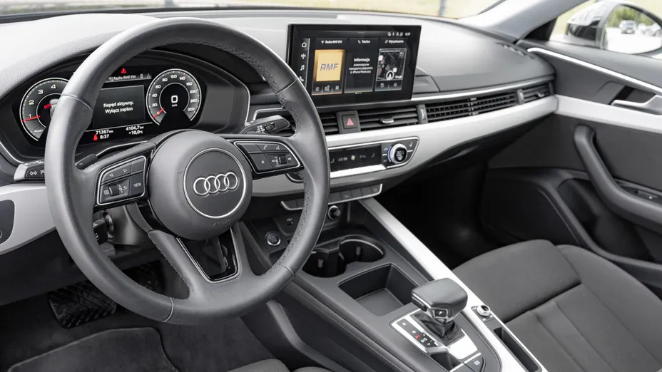 AUDI A4 A4 35 TFSI mHEV S tronic