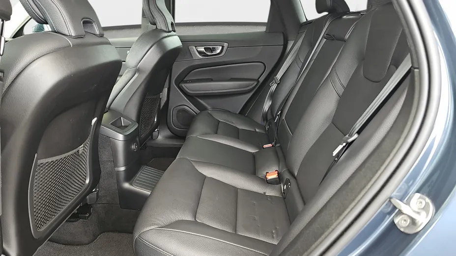 VOLVO XC60 XC60 T6 Plug-In Hybrid AWD Inscription aut