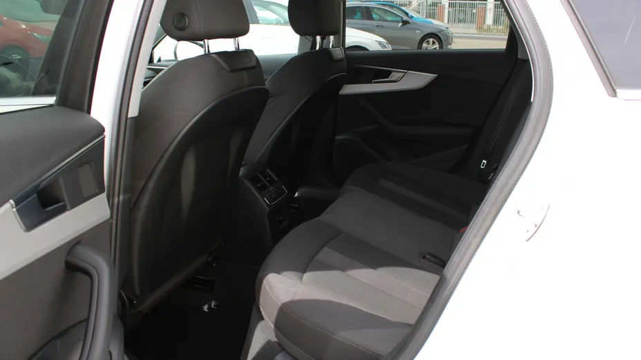 AUDI A4 A4 35 TFSI mHEV S tronic