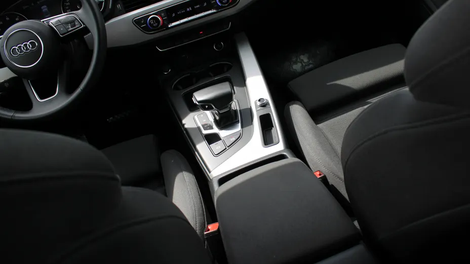 AUDI A4 A4 35 TFSI mHEV S tronic