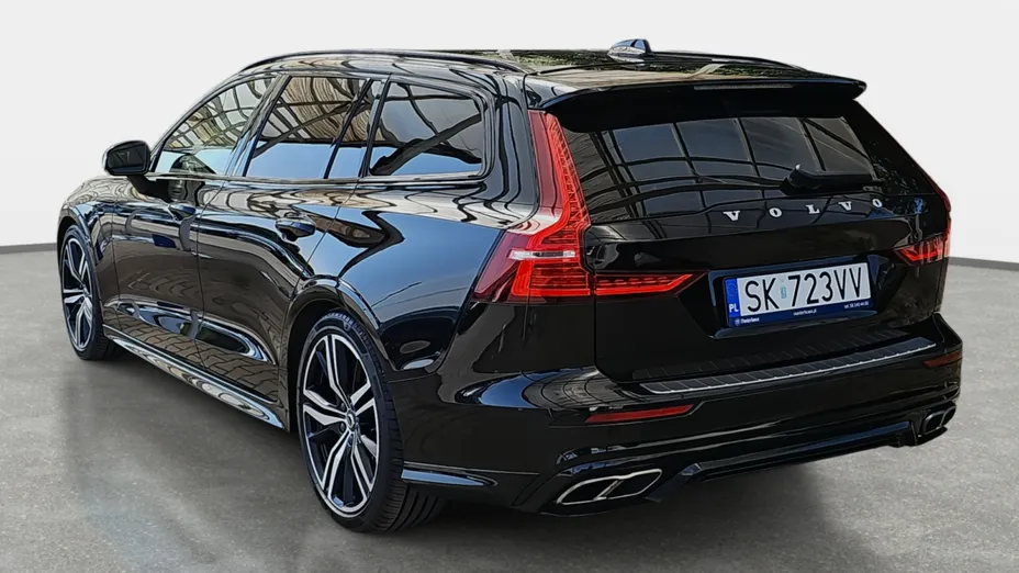 VOLVO V60 V60 B6 B AWD R-Design aut