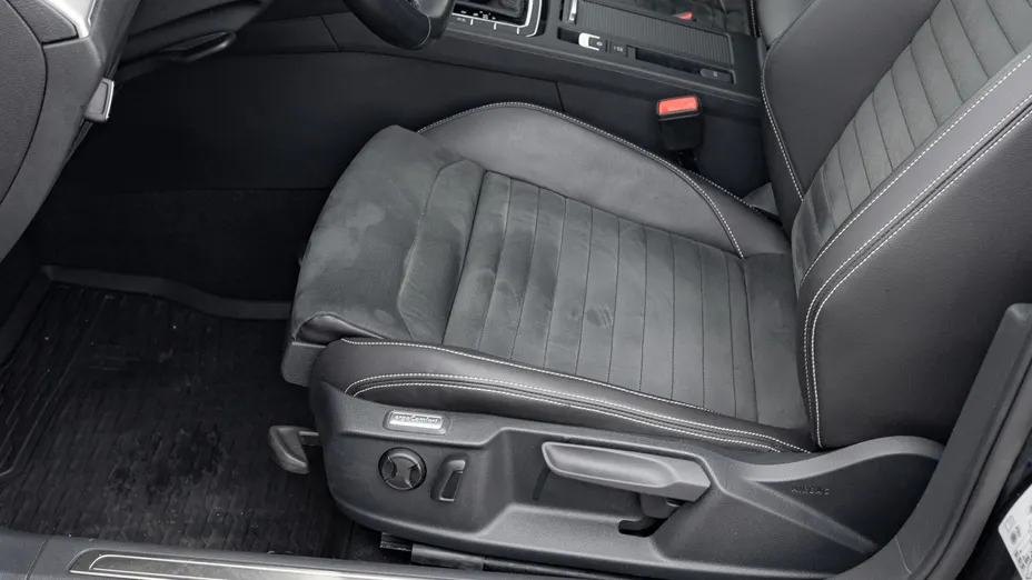 VOLKSWAGEN Passat Passat 2.0 TSI Elegance DSG