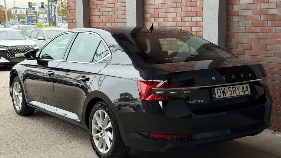 SKODA Superb Superb 1.5 TSI Ambition DSG