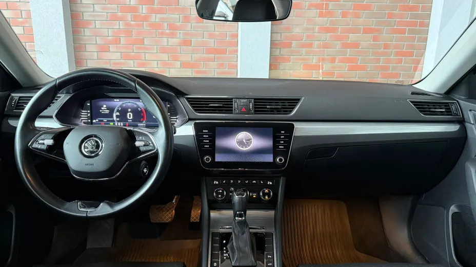 SKODA Superb Superb 1.5 TSI Ambition DSG