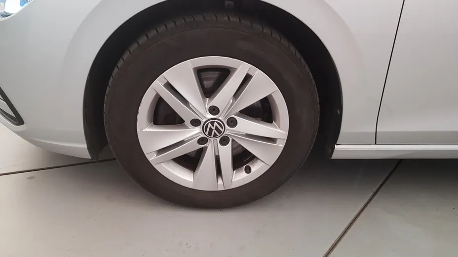 VOLKSWAGEN Golf Golf VIII 2.0 TDI Life