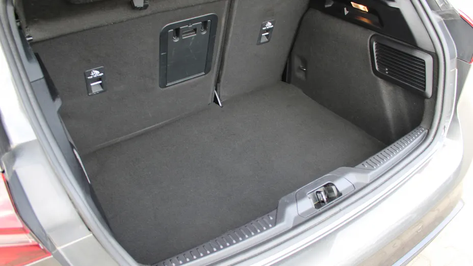 FORD Focus Focus 1.0 EcoBoost mHEV ST-Line X aut