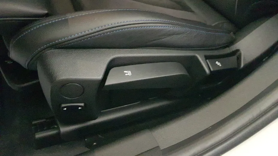 BMW Seria 3 320d xDrive mHEV M Sport sport-aut