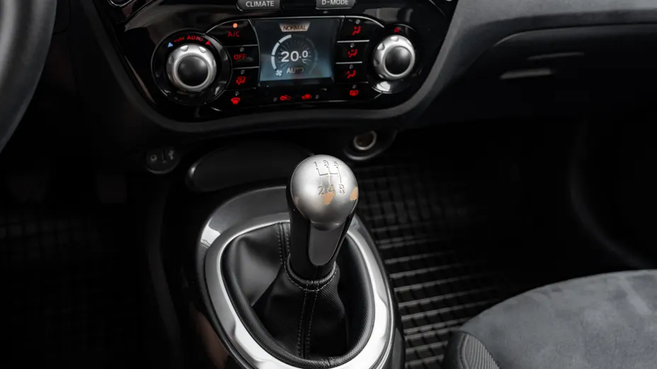 NISSAN Juke Juke 1.6 N-Connecta