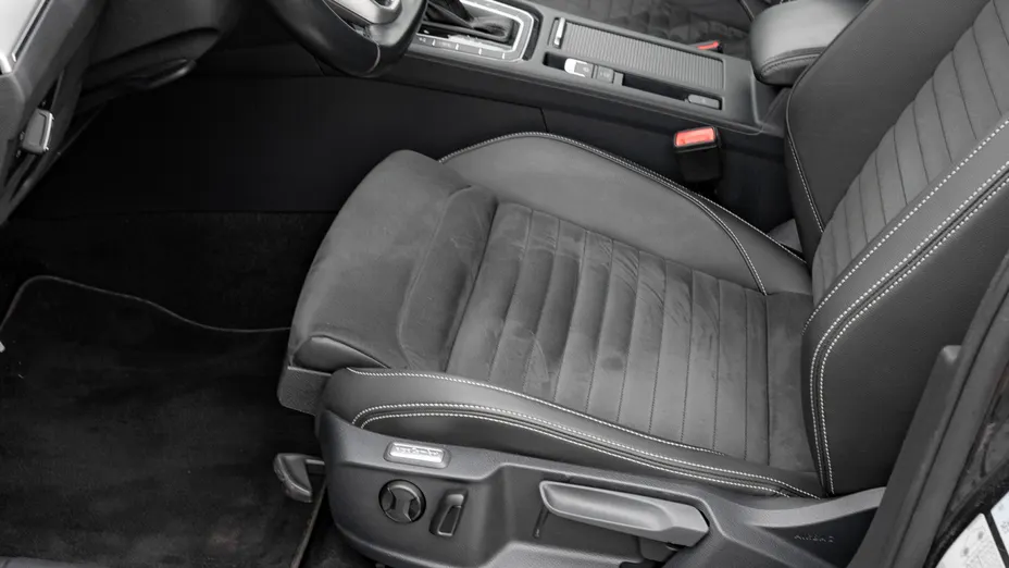 VOLKSWAGEN Passat Passat 2.0 TDI Elegance DSG