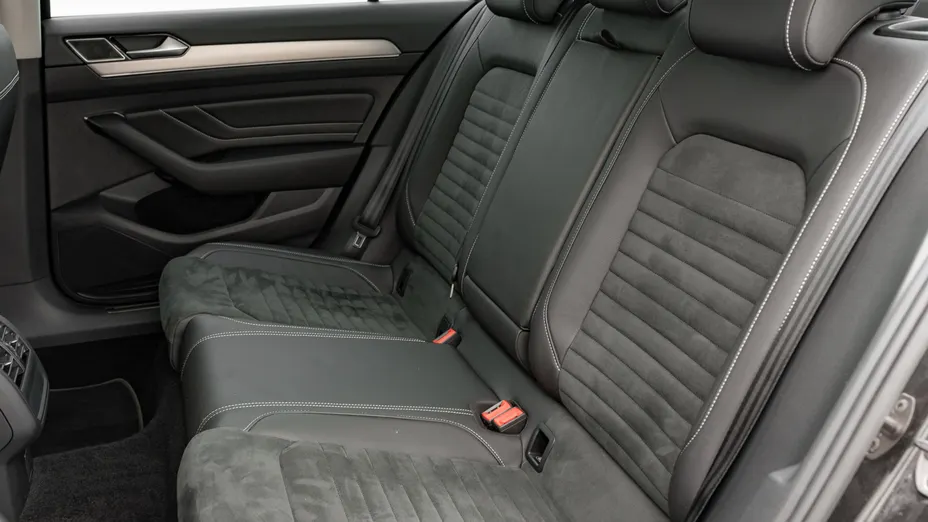 VOLKSWAGEN Passat Passat 2.0 TDI Elegance DSG