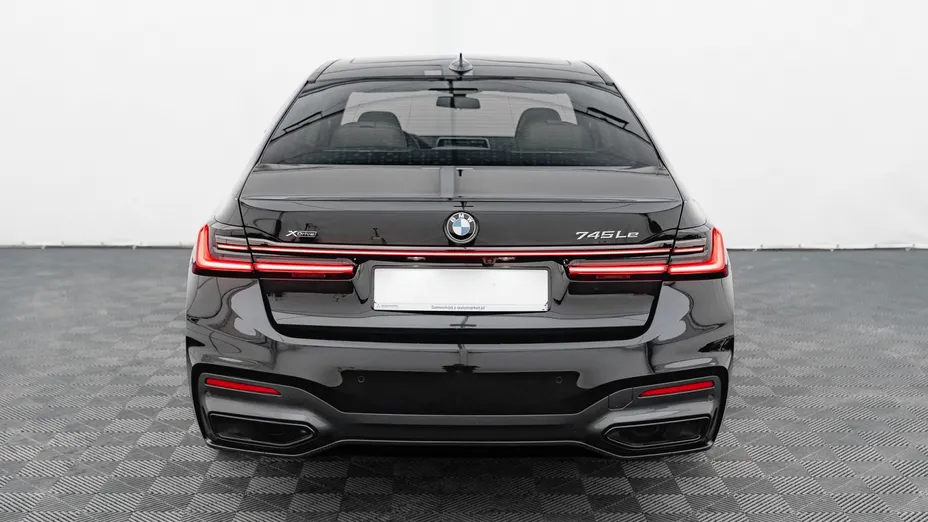 BMW Seria 7 745Le xDrive sport-aut