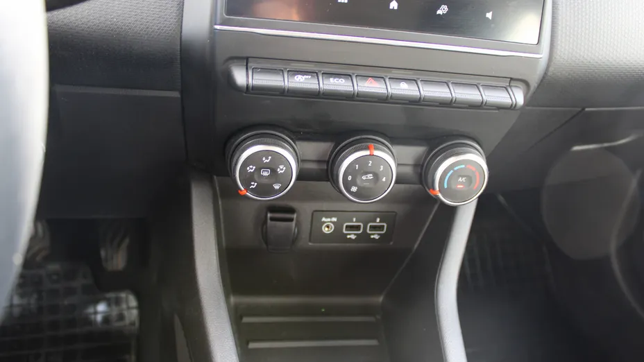RENAULT Clio Clio 1.0 TCe Equilibre