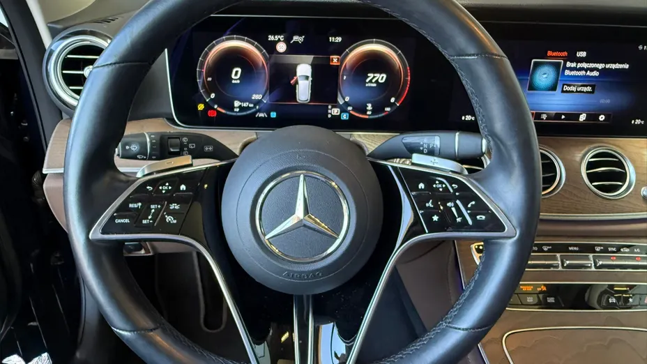 MERCEDES-BENZ E Klasa E 220 d Avantgarde