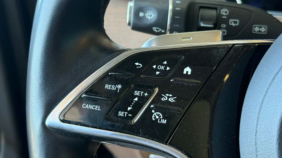 MERCEDES-BENZ E Klasa E 220 d Avantgarde