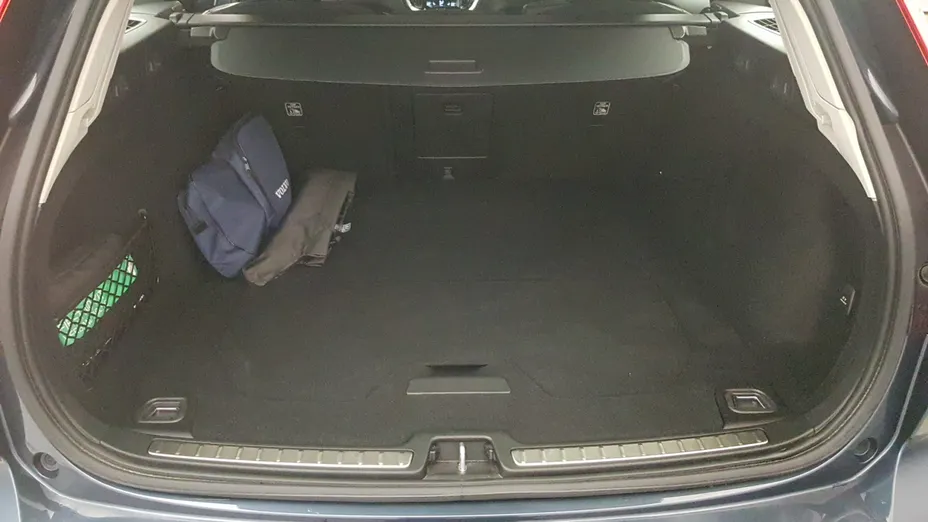 VOLVO V60 V60 B4 D Momentum Pro aut