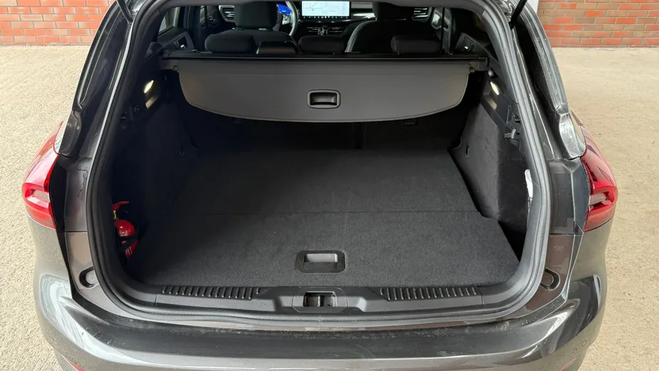 FORD Focus Focus 1.0 EcoBoost mHEV ST-Line X aut