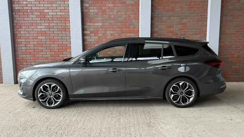 FORD Focus Focus 1.0 EcoBoost mHEV ST-Line X aut