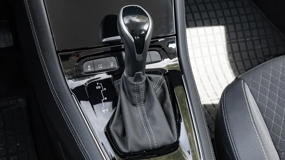 OPEL Grandland X Grandland X 1.6 T Elegance S&S aut