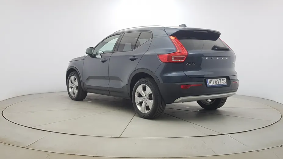VOLVO XC40 XC40 T3 Momentum Pro aut